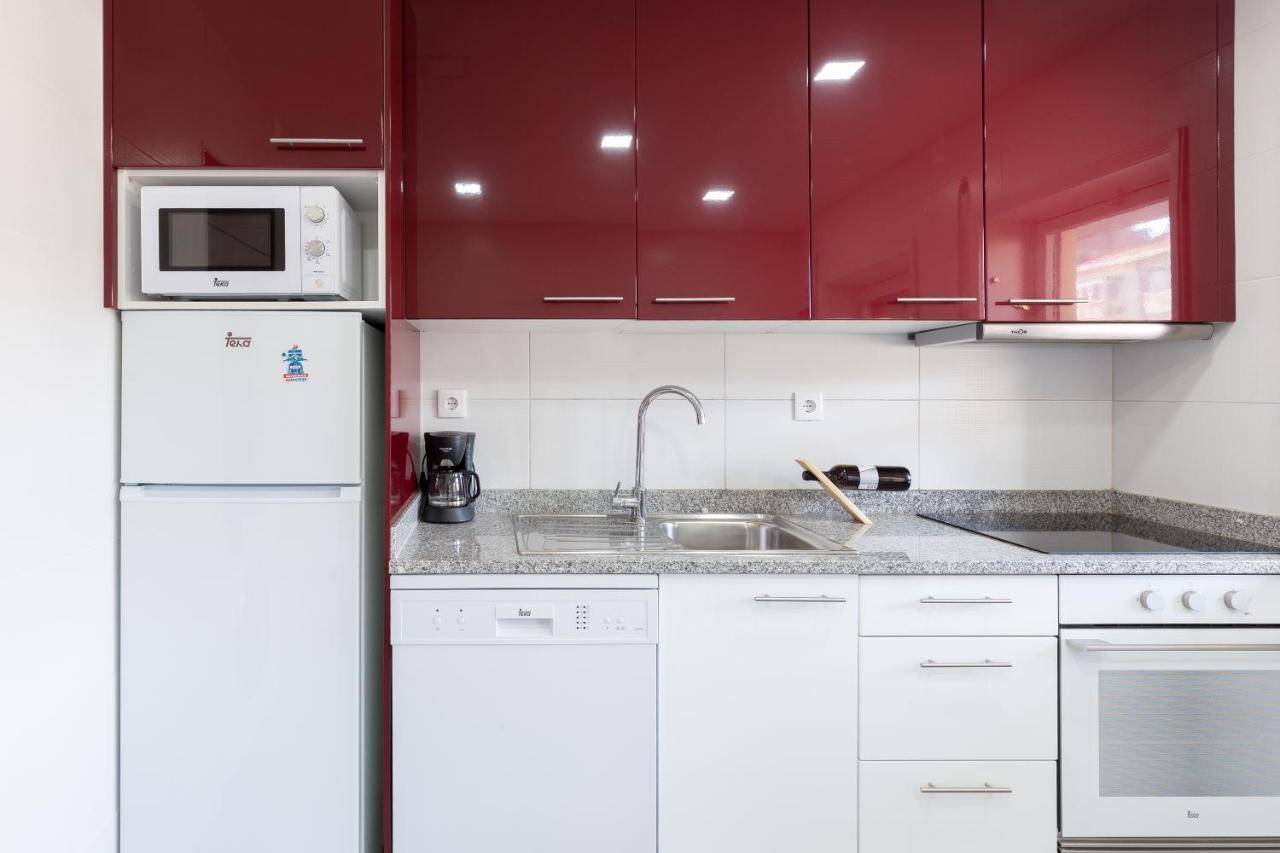 Host Wise - Trendy Bright Flats With Jacuzzi - 5 Min Beach มาโตซีนโญส ภายนอก รูปภาพ