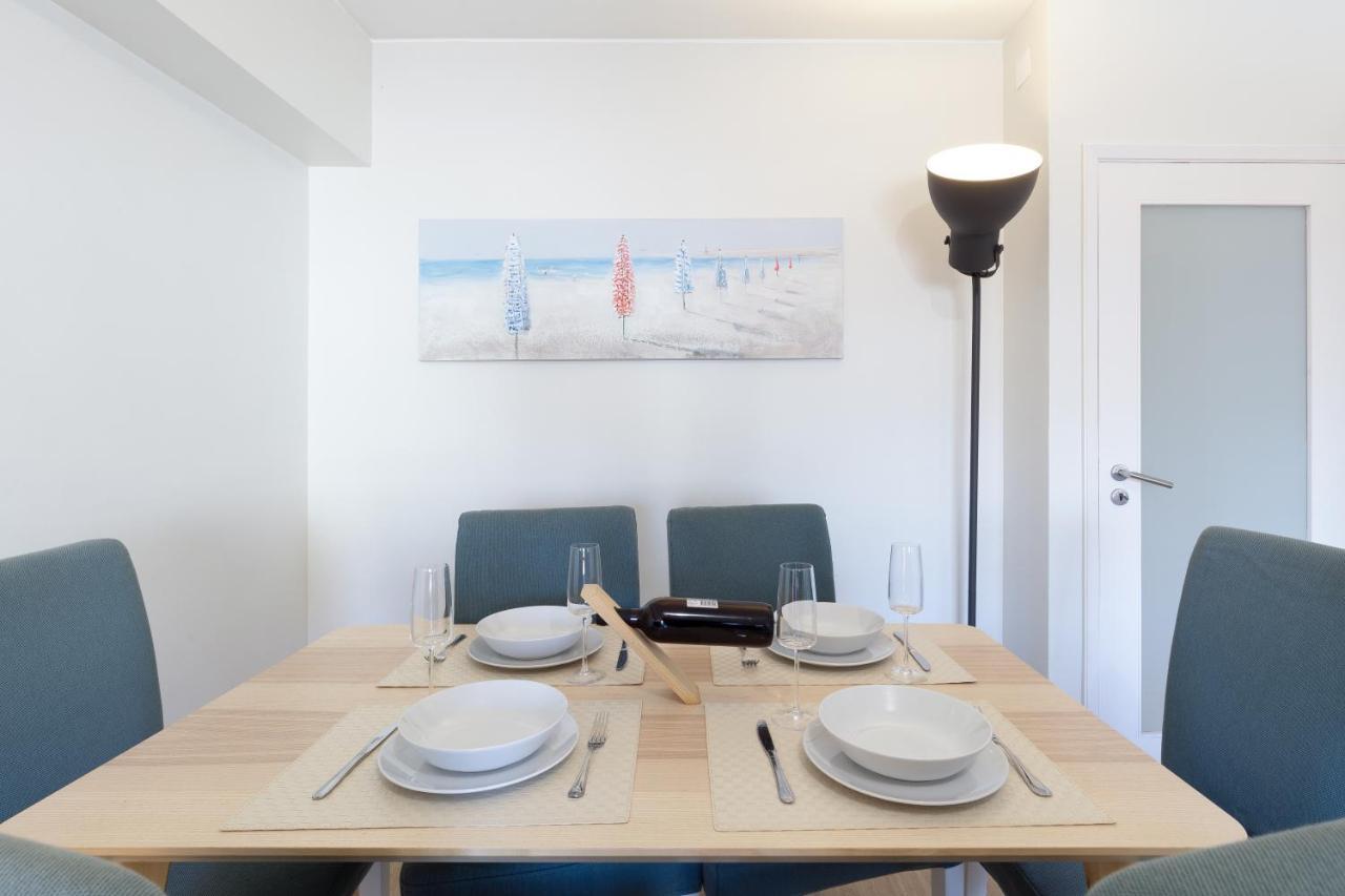 Host Wise - Trendy Bright Flats With Jacuzzi - 5 Min Beach มาโตซีนโญส ภายนอก รูปภาพ