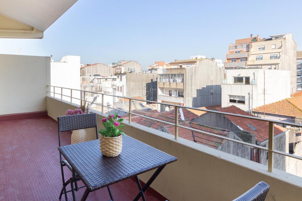Host Wise - Trendy Bright Flats With Jacuzzi - 5 Min Beach มาโตซีนโญส ภายนอก รูปภาพ
